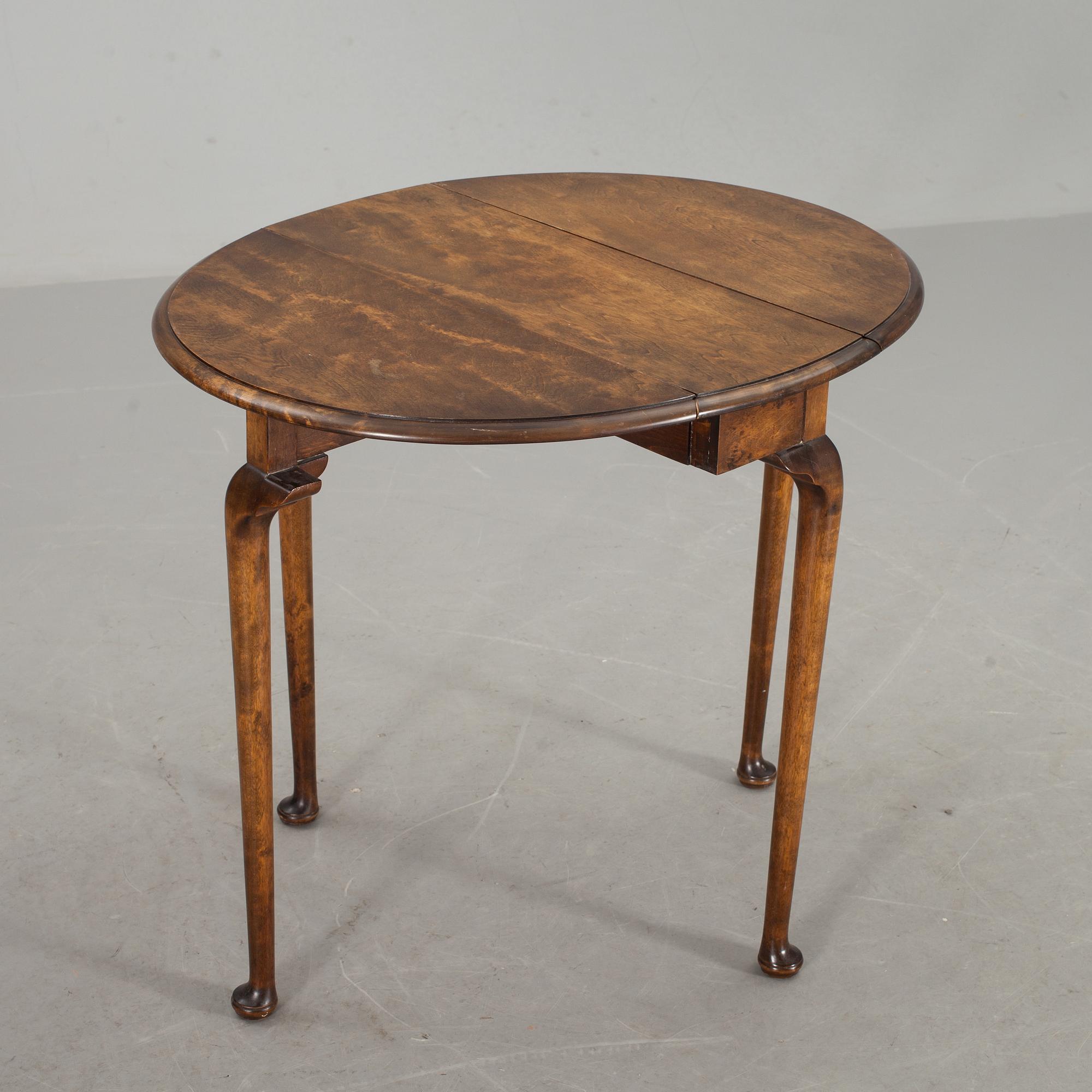 KLAFFBORD, brickmärkt  NK. 1925.