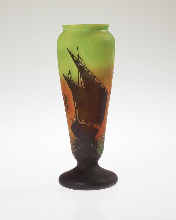 A Daum Art Nouveau cameo glass vase, Nancy, France.