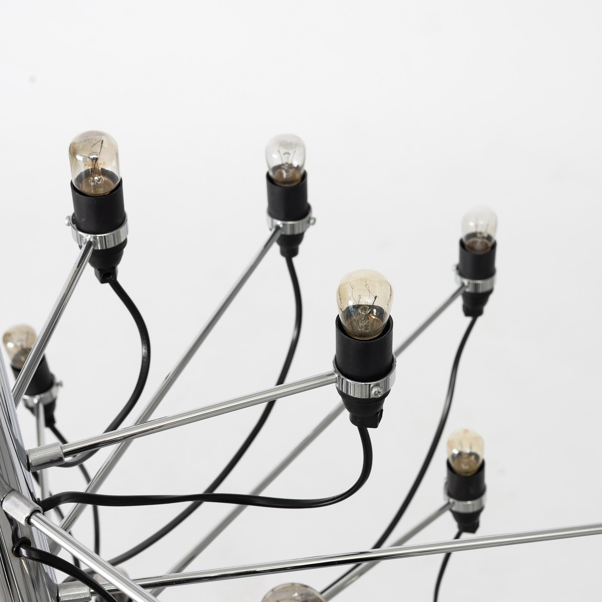 Gino Sarfatti, takkrona, modell 2097/30, Flos, Italien.