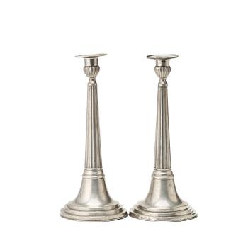 607. A pair of pewter candlesticks by Carl Bröske, Stockholm 1828.