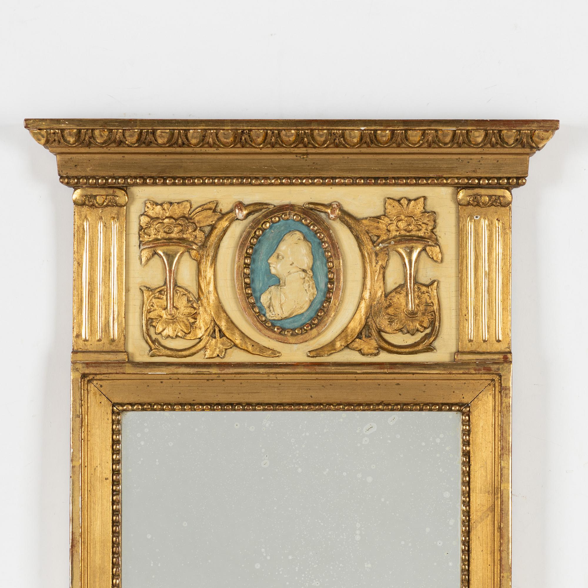 Spegel, gustaviansk stil, tidigt 1900-tal.