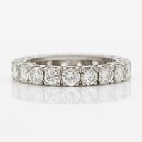 H. Stern ring, full eternity, platinum set with brilliant-cut diamonds, certificate from H. Stern included.