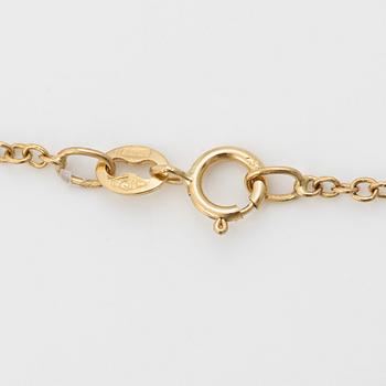 Necklace, single-stone pendant, 18K gold with old-cut diamond, accompanying IGI report.