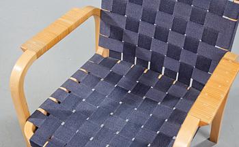 KARMSTOLAR, ett par, modell 45, Alvar Aalto, Artek, 1900-talets andra hälft.