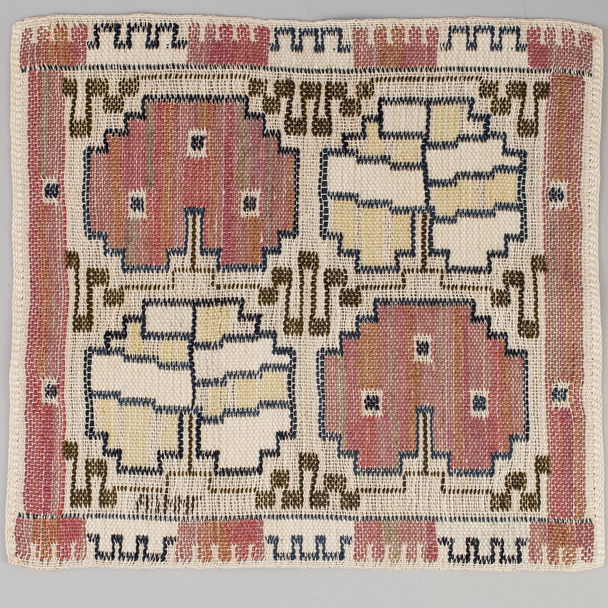 TWO TEXTILES FROM AB MMF (AB Märta Måås-Fjetterström).