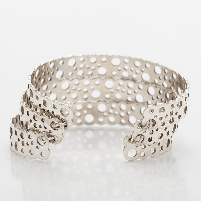 Liisa Vitali, armband, sterlingsilver, "Spets", Westerback, Helsingfors.