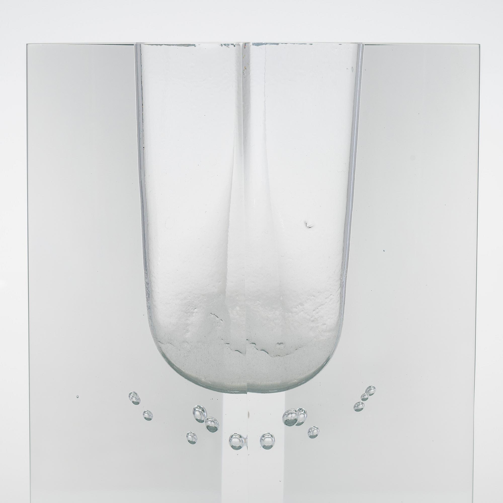 Timo Sarpaneva, an art object, 'Kohinoor', signed Timo Sarpaneva, Iittala 1981.