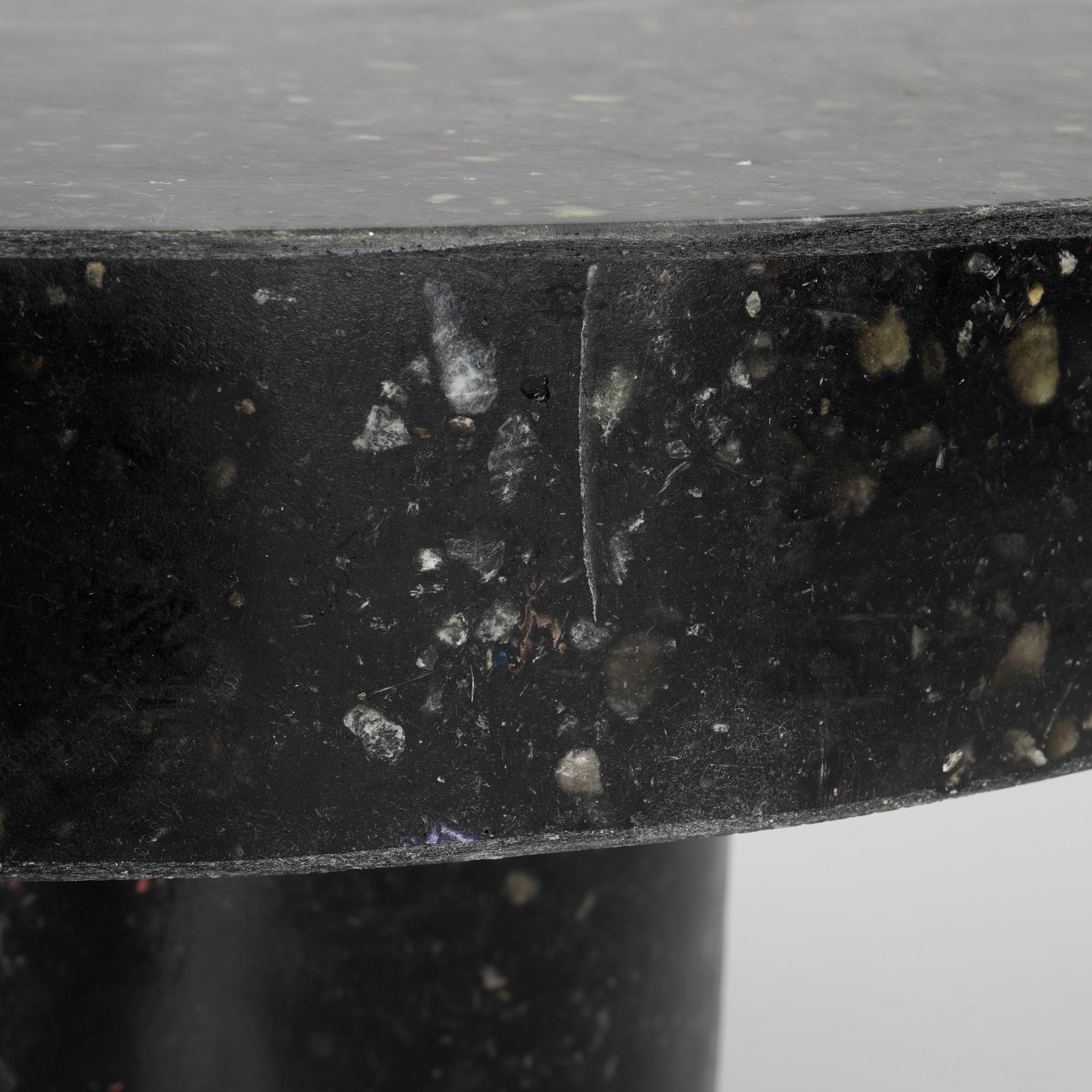 Gustaf Westman, matbord, "Linn Innovation Table", Swedish Stockings, 2025.