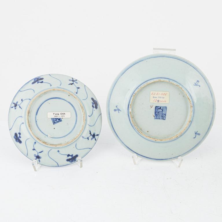 Dishes and a ginger jar, China, 19th century.