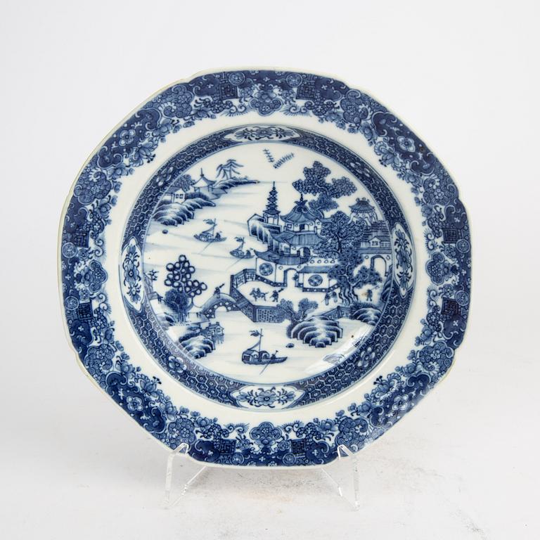 Djupa tallrikar 5 st Kina omkring 1800 porslin.