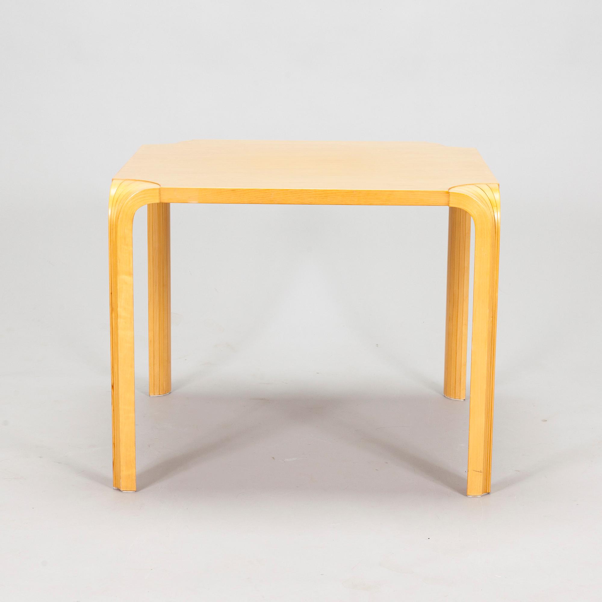 Alvar Aalto, soffbord, modell MX 800C, Alvar Aalto, Artek.
