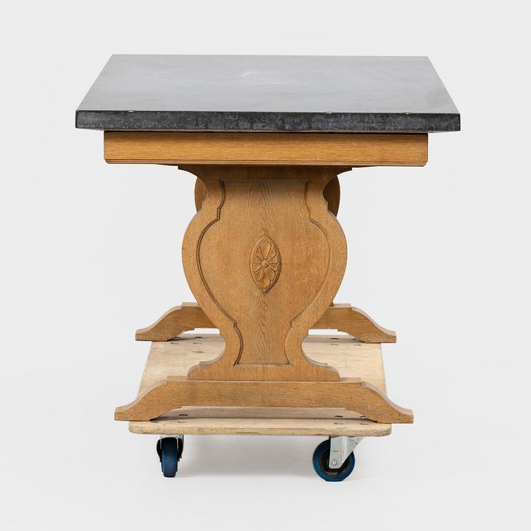 Stone table, 19th century.