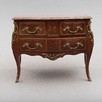 BYRÅ, rokokostil, Frankrike, omkring år 1900.