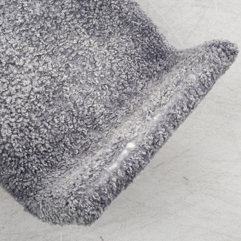 A 'Pernilla 3' lounge chair by Bruno Mathsson, dated 2003.