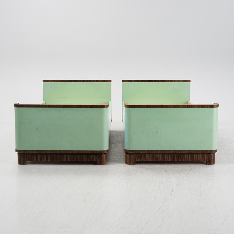 David Blomberg, sängar, ett par, AB Svenska Möbelfabrikerna Bodafors, 1930-tal.