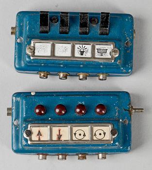 LYFTKRAN "7051" samt PARTI SPÅR, 4 delar, Märklin, 1900-talets andra hälft.