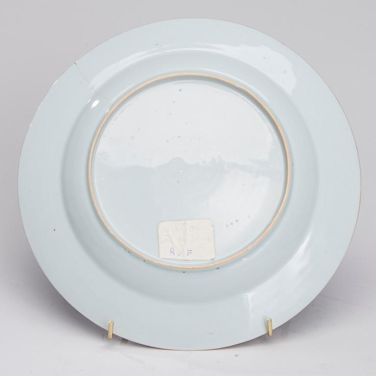 TALLRIKAR, 13 ST, porslin, Kina, Qianlong 1736-1795.