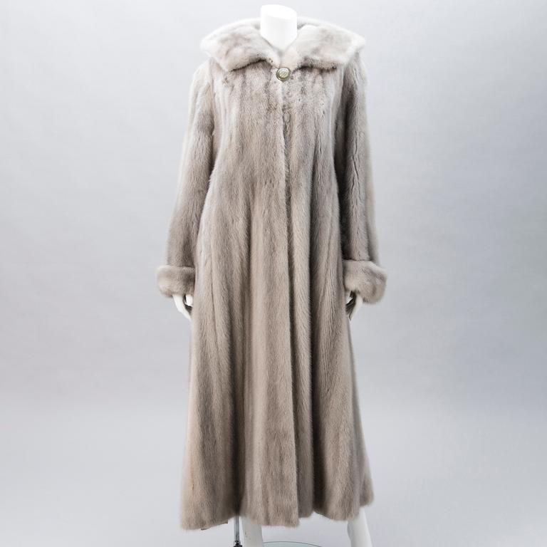 MINKKITURKKI, Saga Mink.