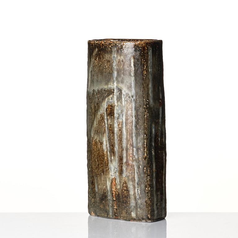 Carl-Harry Stålhane, a unique stoneware vase, Rörstrand, Sweden 1963.