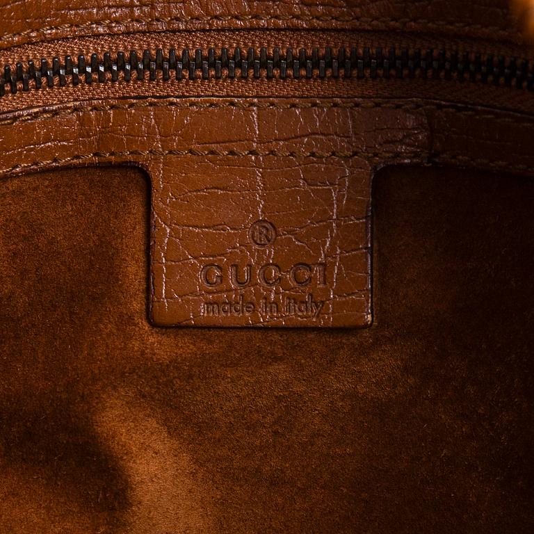 Gucci, a 'Horsebit Hobo' bag.