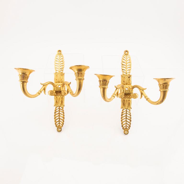 Appllquer, a pair, Senempire mid-19th century, bronze.