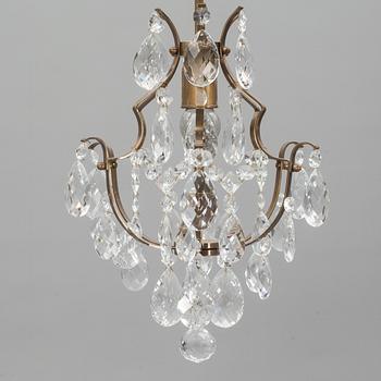 TAKLAMPA, rokokostil. 1900-talets slut.