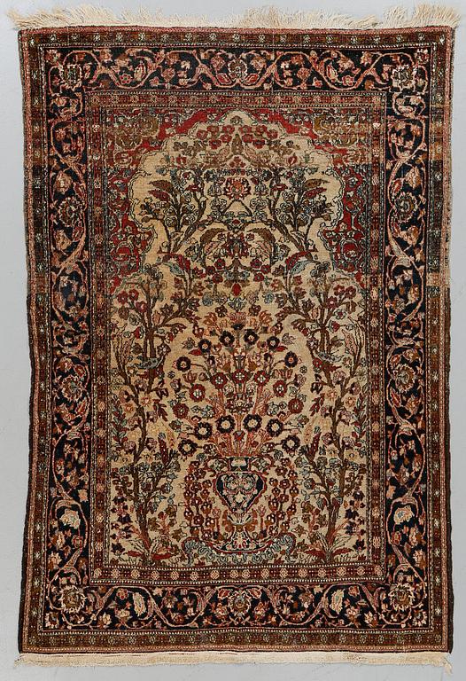 MATTA, Isfahan, semiantik/antik, 200 x 134 cm.