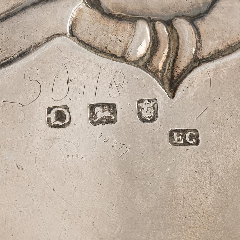 Early George III sterling silver salver, London 1769.