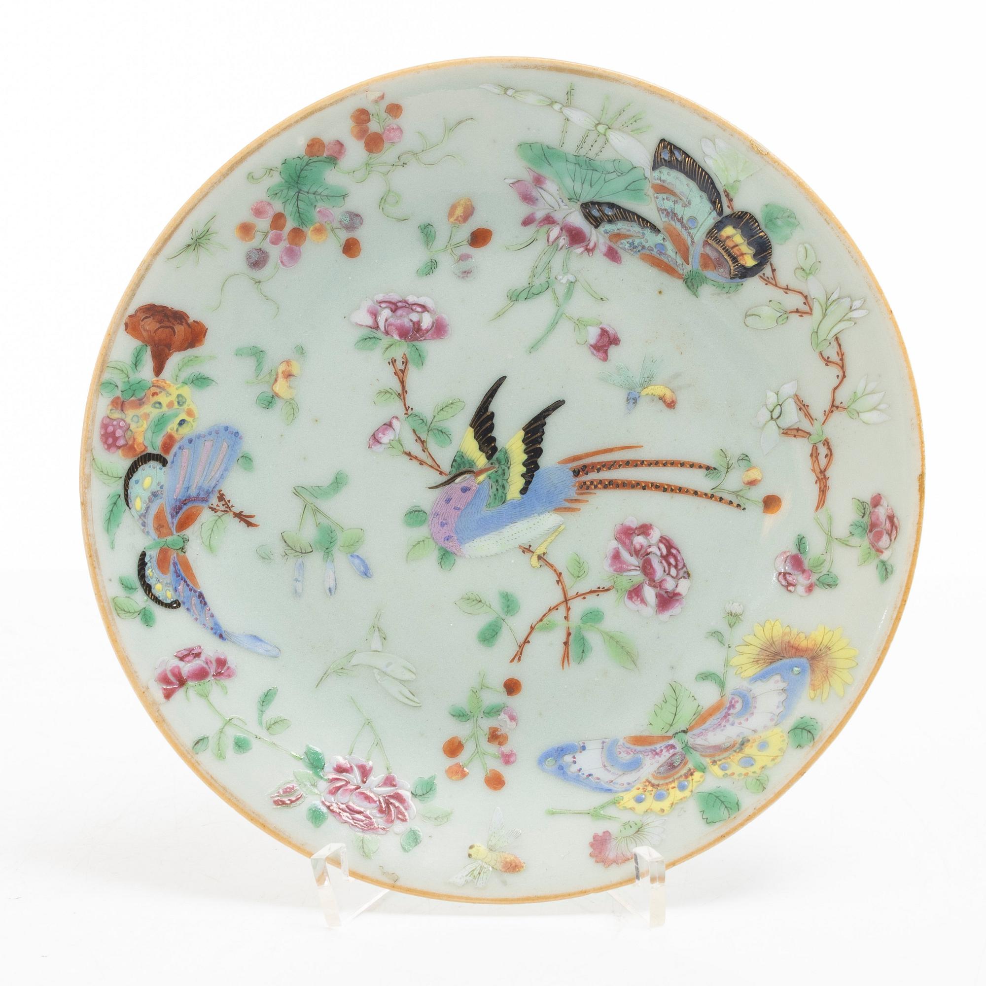 Three Canton porcelain plates, China, second half of the 19th century.