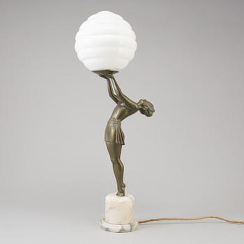 A 1930/40s art déco-style table lamp.