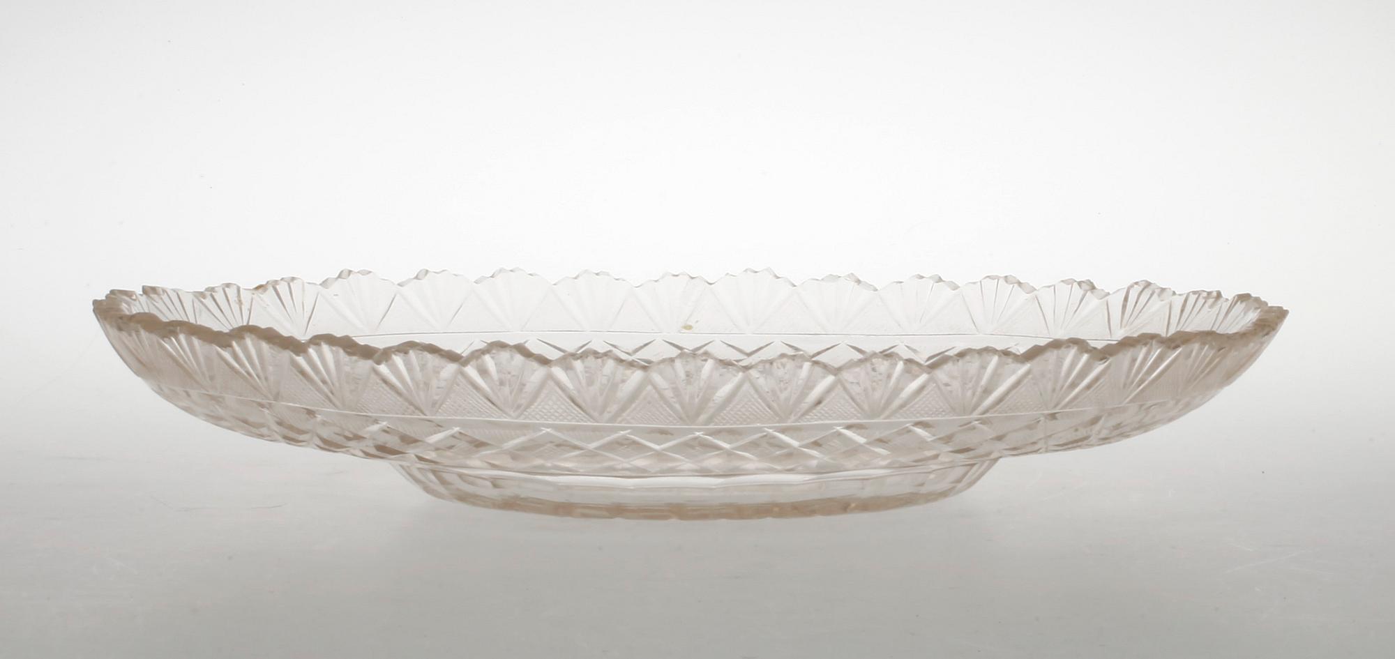 SKÅL MED FAT, Glas, 1800-tal.