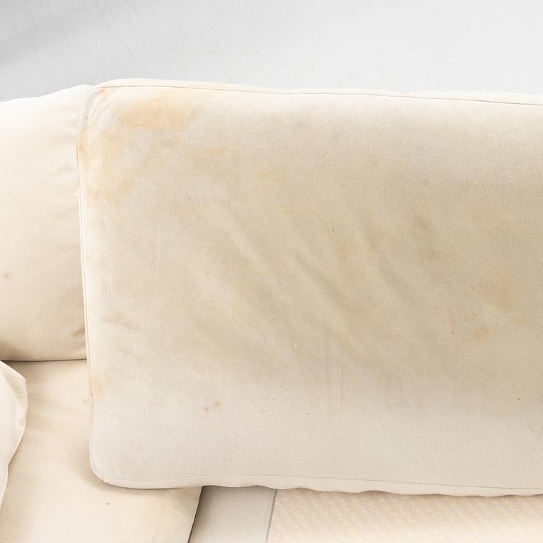 Antonio Citterio, a 'Groundpiece' modular sofa, Flexform, Italy.