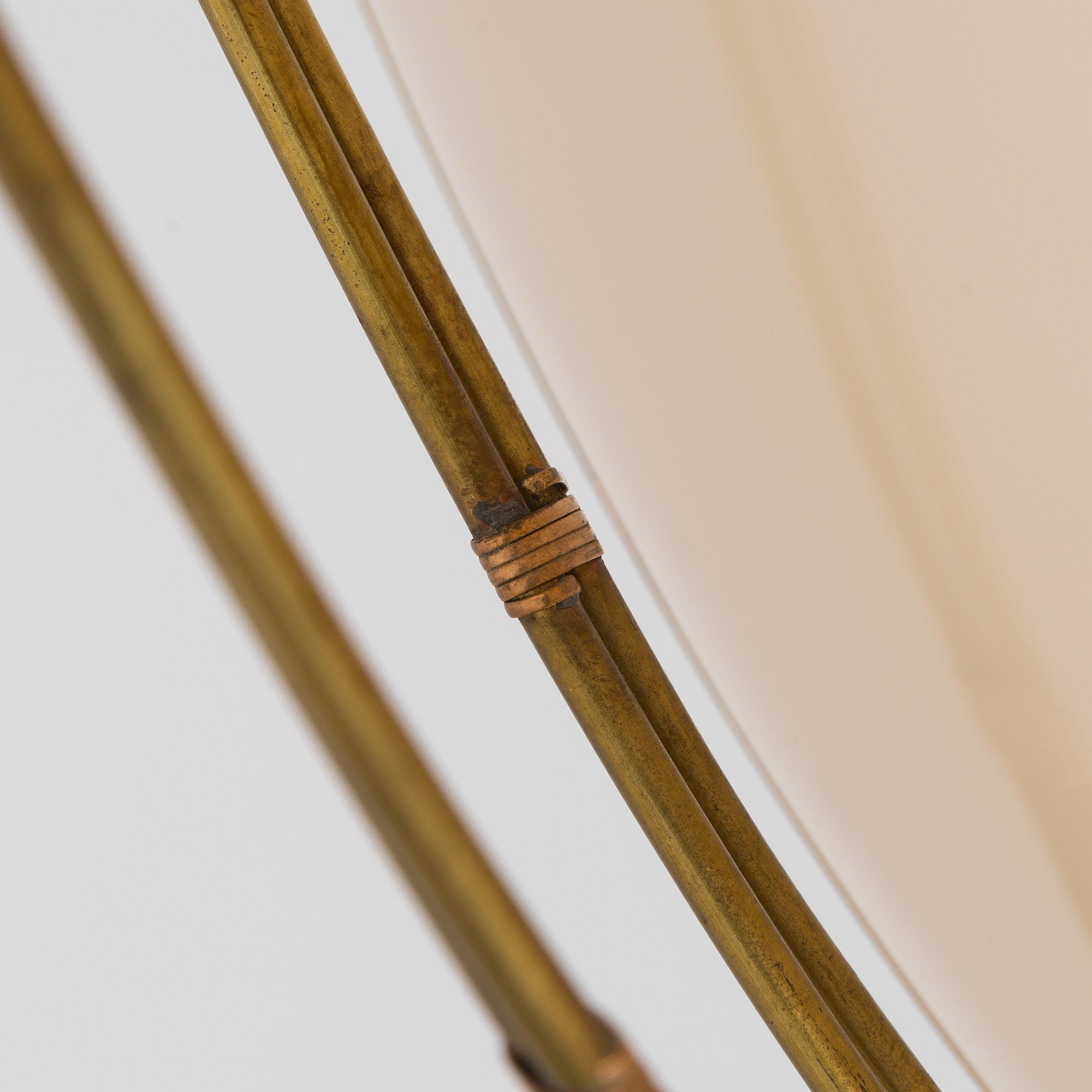 Lisa Johansson-Pape, taklampa, beställningsarbete, Stockmann Orno. Tillverkad 1948-1950.