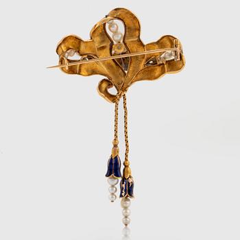 An 18K gold G Möllenborg brooch partly enamelled and set with pearls.