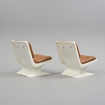 A pair of lounge chairs by Albert Jacob Toller, Grosfillex, France.
