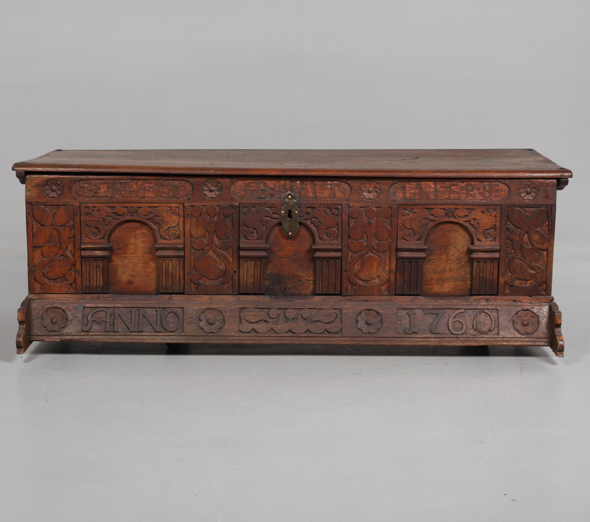 KISTA, cassone-typ, daterad 1760.