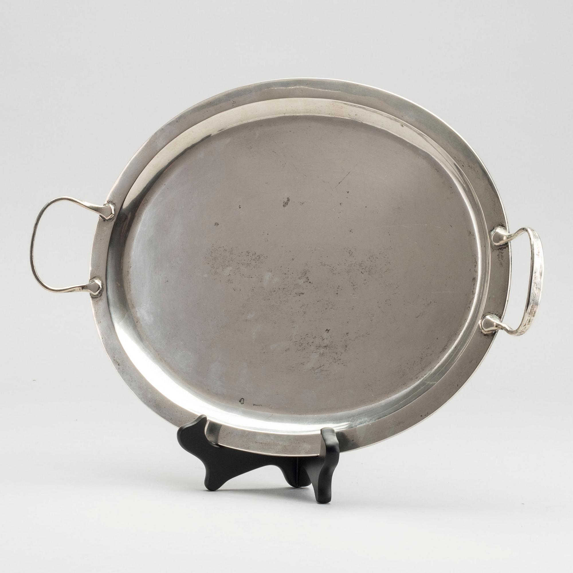 An 1810/20's Austrian-Hungarian silver tray, length 40 cm, weight ca 564 gr.