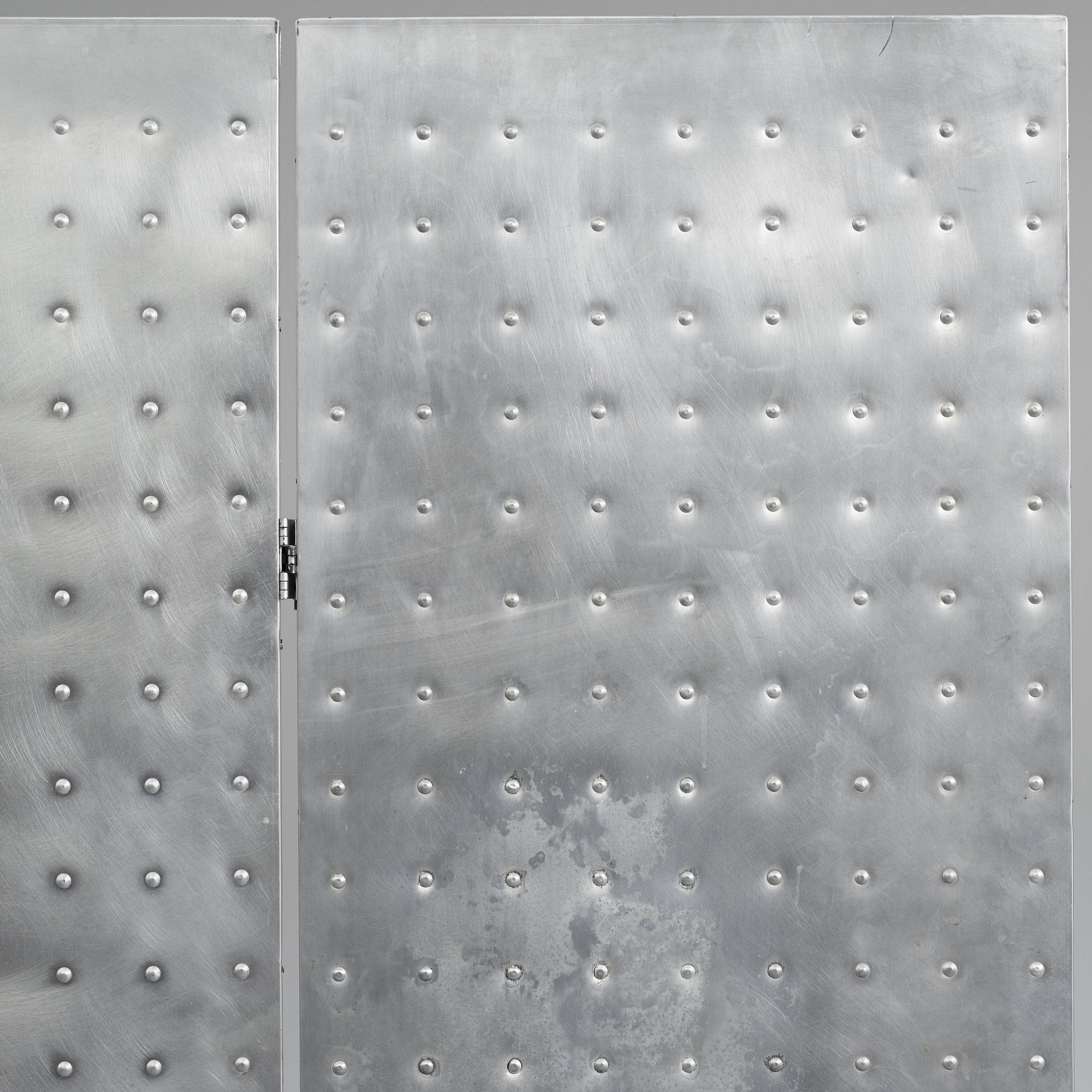 Mats Theselius, a 'Rörligt objekt' room divider, Källemo Sweden post 1989.