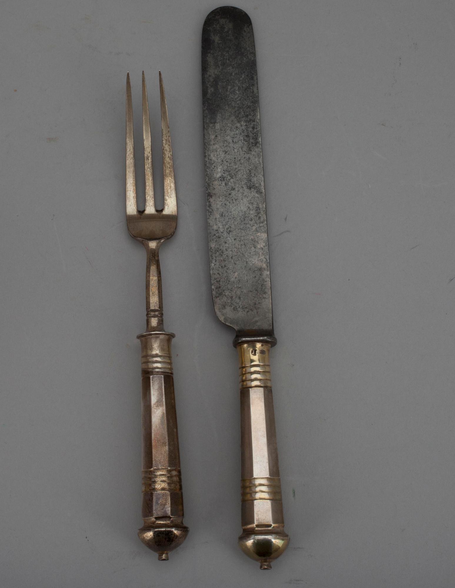 STEKBESTICK, silver samt stål, St.Petersburg, Ryssland  1873. Total vikt 272 g.