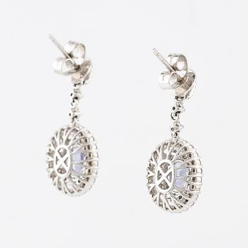 Earrings, 14K white gold with tanzanites and brilliant-cut diamonds.