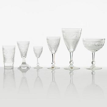 Lars Kjellander, a 34-piece glass service, "Tre Rosor", Kosta, Sweden, second half of the 20th century.
