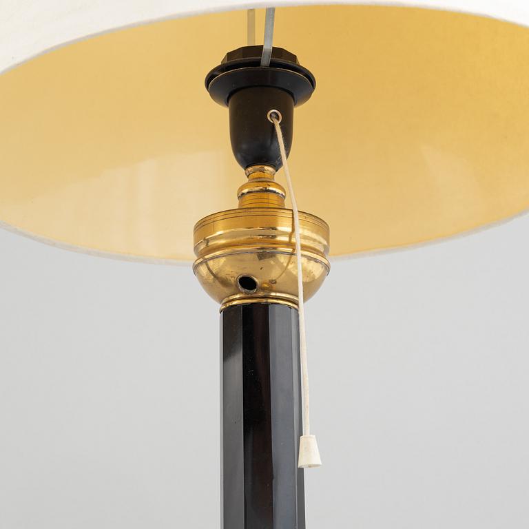 A pair of table lamps, a pair, first half of the 20th Century.