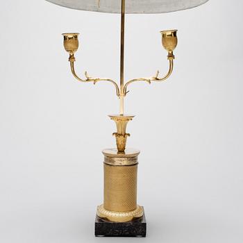 BOUILOTTELAMPA, mässing, empirestil, 1800/1900.