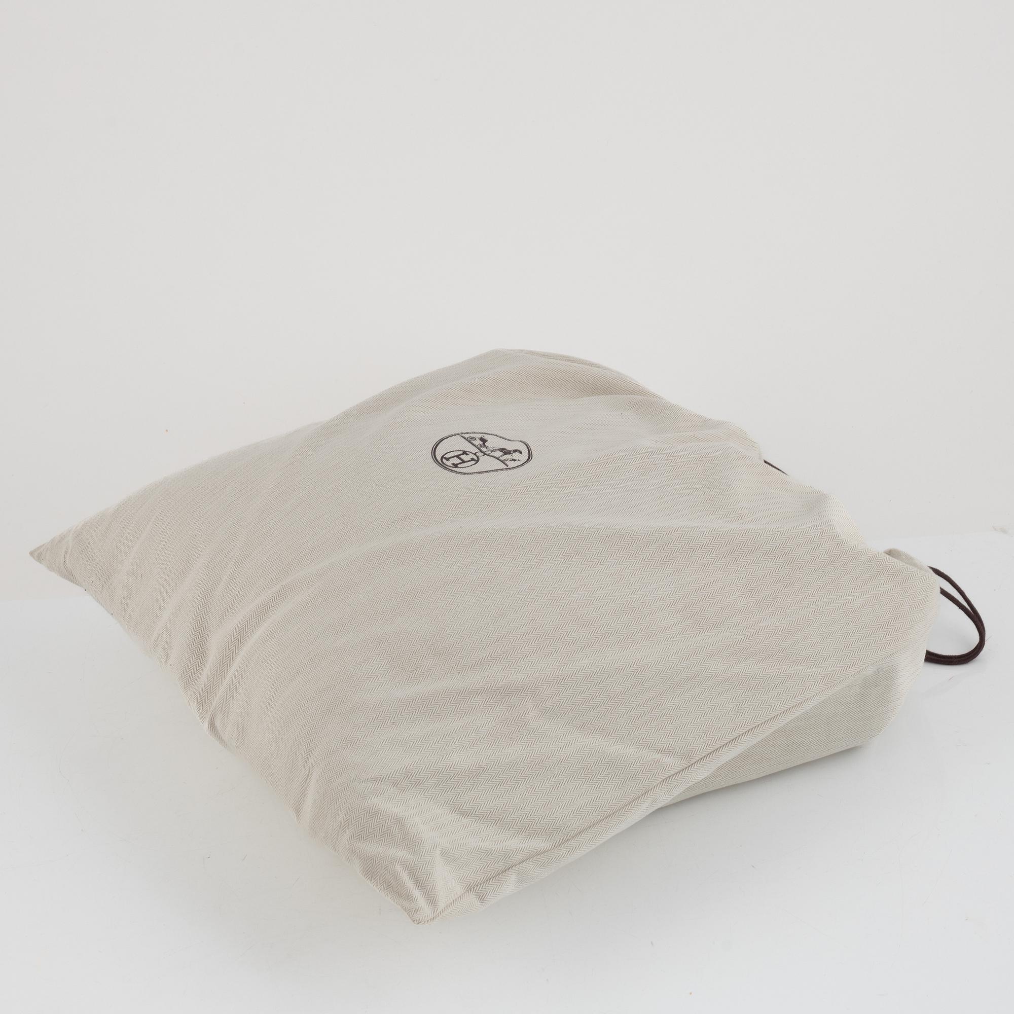 Hermès, kudde, "Coussin Avalon".