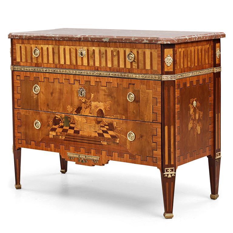 BYRÅ, i Carl Lindborgs art (mästare i Stockholm 1781-1808), gustaviansk, 1700-talets slut.