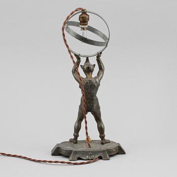 BORDSLAMPA, omkring sekelskiftet 1900.