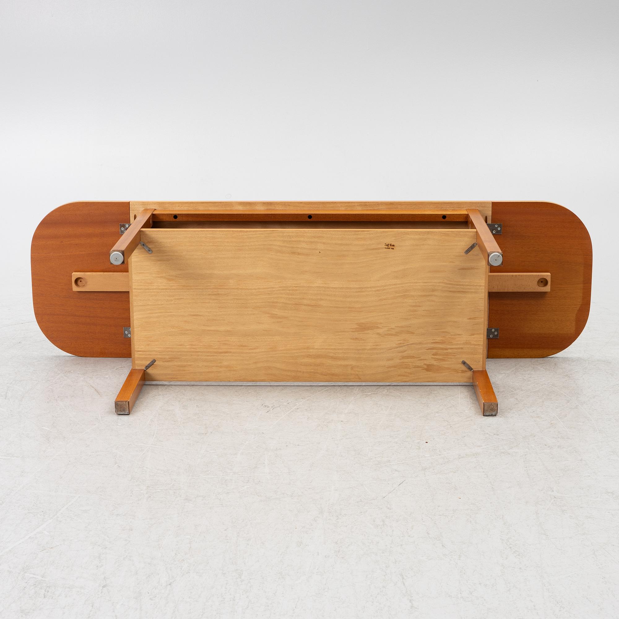 Josef Frank, Table with leaves, model number B 1059, Svenskt Tenn, after 1985.