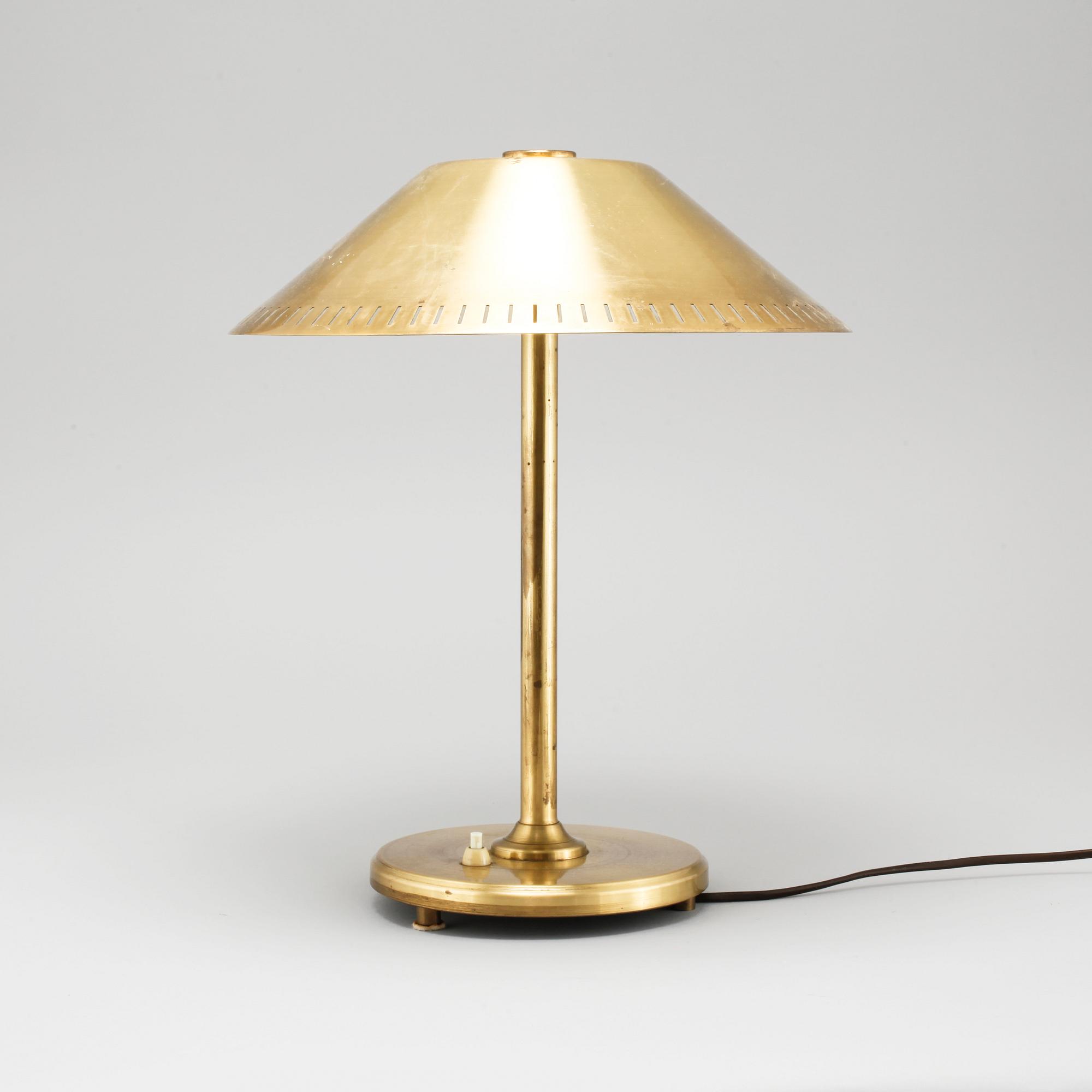 A table lamp from Sönnico, third quarter of the 20th century.
