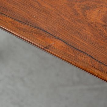 Willy Sigh, a rosewood dining table, H. Sigh & Søn, Denmark, 1960s.