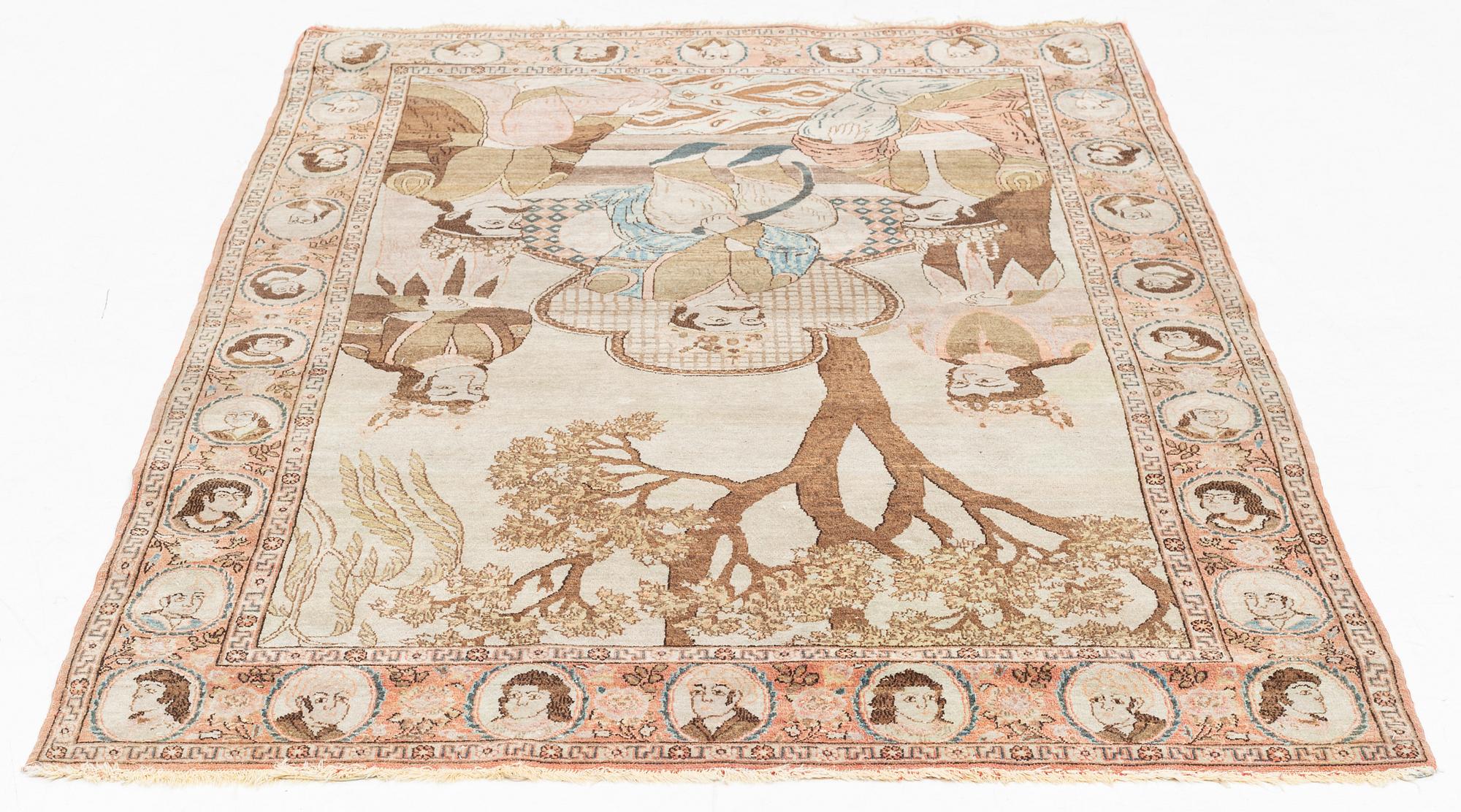 A semi-antique pictoral Kashan rug, c 214,5 x 135 cm.